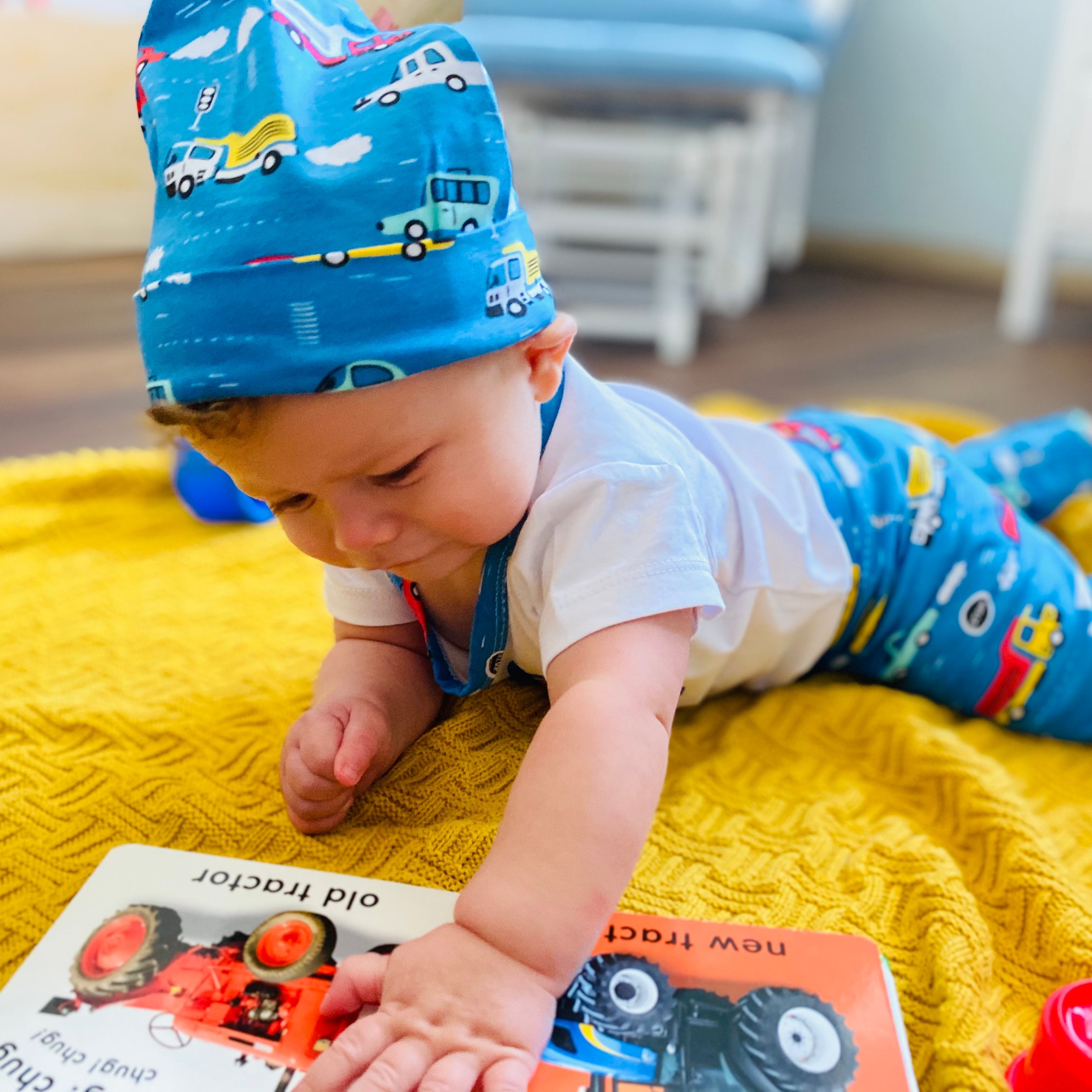 AnnLoren Baby Boys Layette Cars Trucks Onesie Pants Cap 3pc Gift Set Clothing