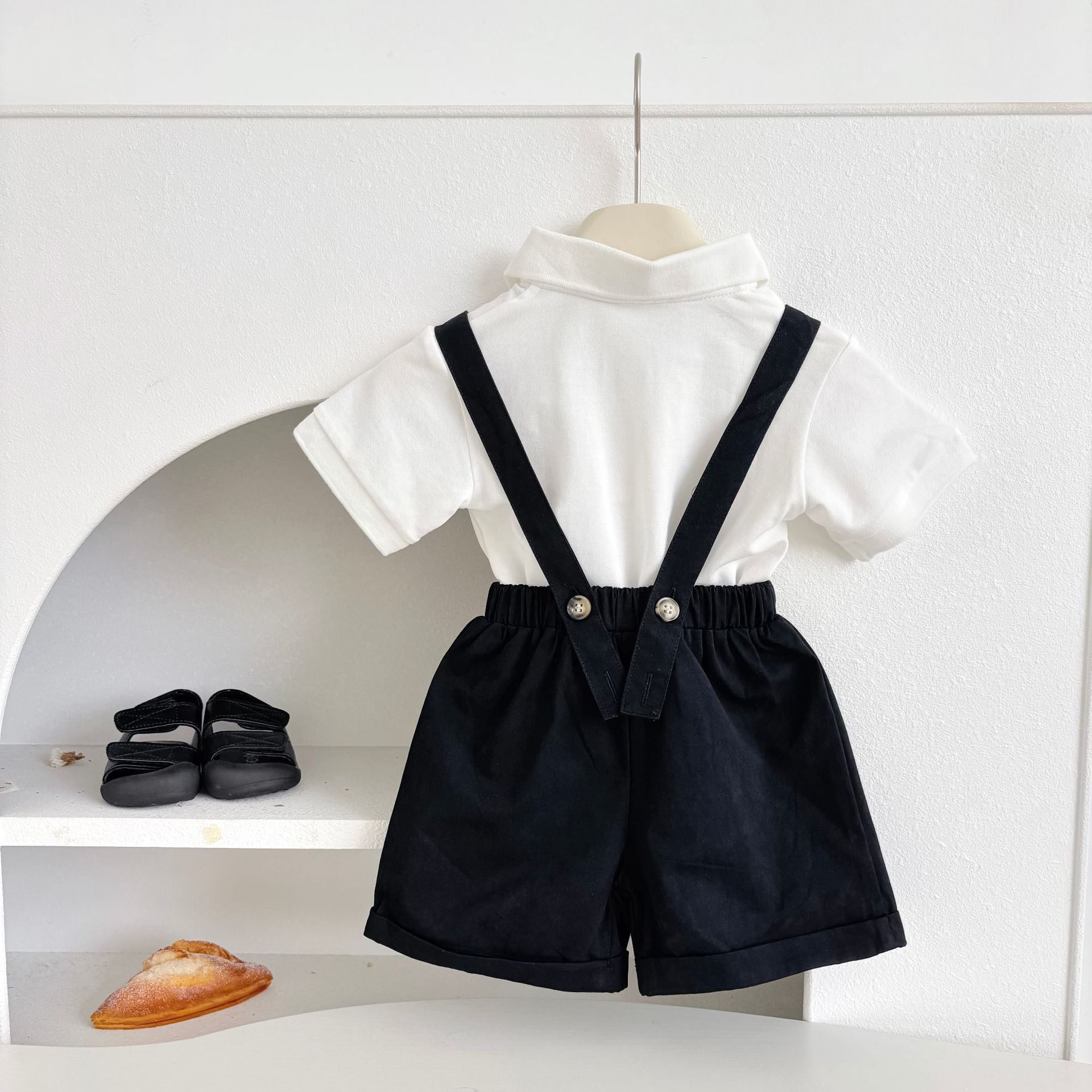 Summer Hot Selling Baby Kids Boys Sleeveless Black Strap Overalls and White Polo Shirt Clothing Set